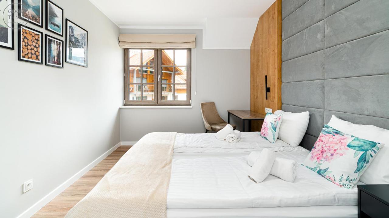 Apartamenty Good Time - Stone Hill III シクラルスカ・ポレンバ エクステリア 写真