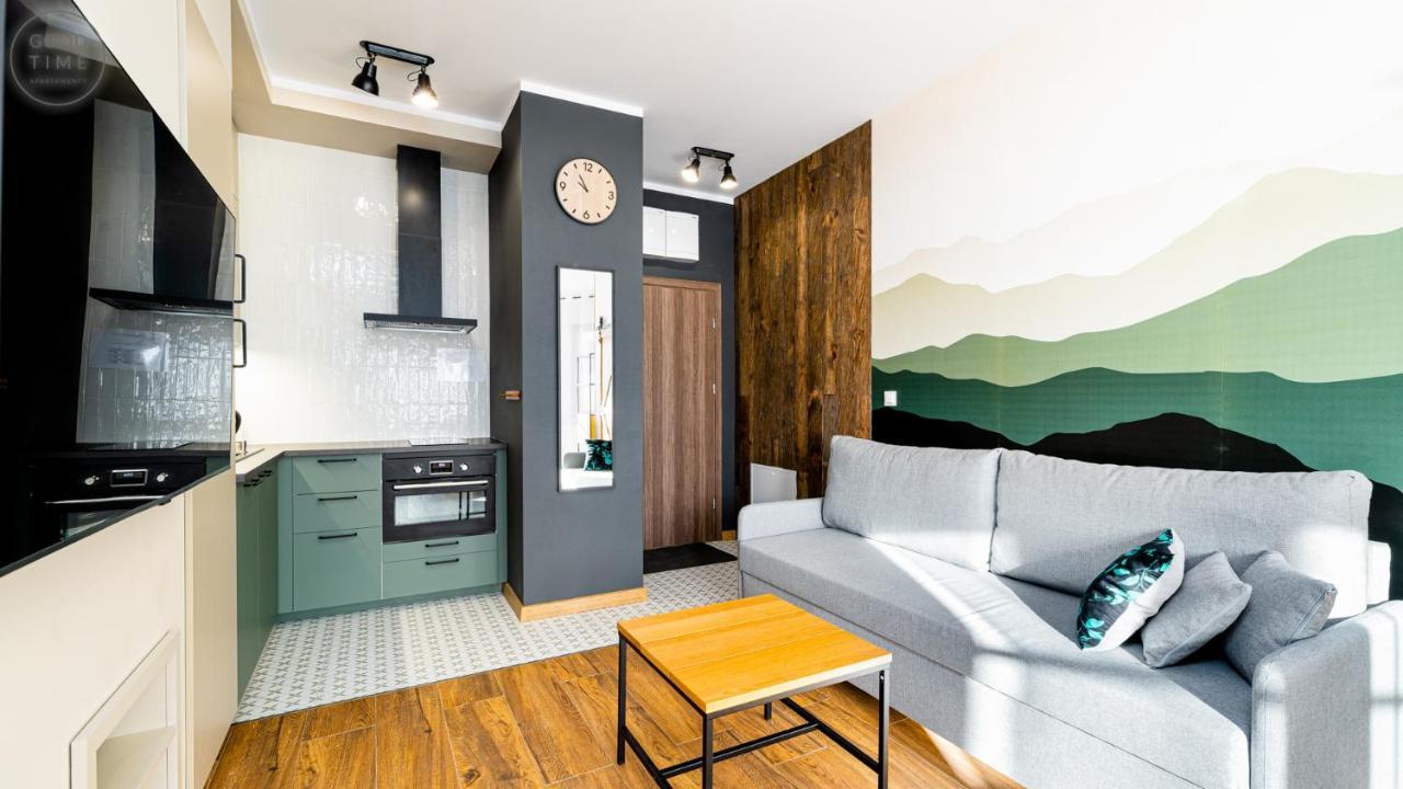 Apartamenty Good Time - Stone Hill III シクラルスカ・ポレンバ エクステリア 写真